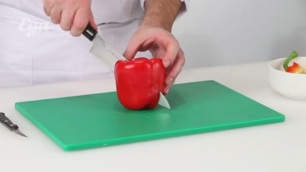 Салат нисуаз с базиликом