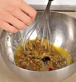 Картофельный салат с сардельками